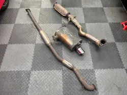 Catalizador Escape Mitsubishi Lancer Evo 7-9 OEM 1571A198