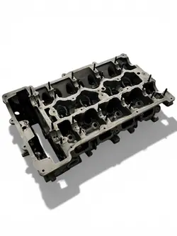 Culasse Moteur BMW OEM 7559172XX - État Utilisé