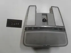 Luz de cabine Mercedes-Benz OEM 2218705686