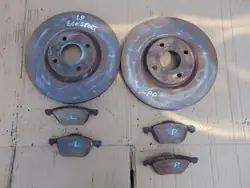 Juego de pastillas y discos delanteros Ford OE OEM