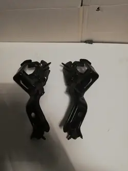 Suporte de cinto dianteiro direito Yaris IV 20- A53035-K0020