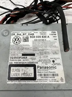 Cambiador CD VW OEM 5G0035820A para Golf VII 1.6L