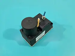 Pompe de verrouillage central Audi A3 8L 96-99 8L0862257L