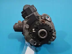 Pompe à injection OEM 28470303 pour Skoda Octavia III