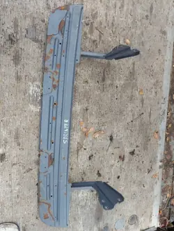 Pièces arrière carrosserie Mercedes Sprinter OEM A9075230200
