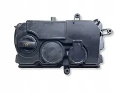 Venttiilikansi OEM 03G103475D VW Passat B6 1.9 TDI:lle
