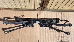 Poutre suspension arrière OEM 6893744-03 pour MINI