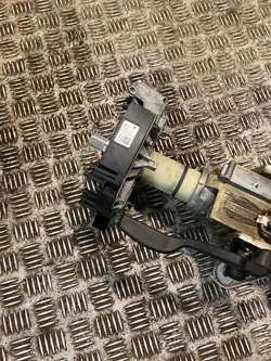 Pièce direction BMW OE 6780868 pour Série 5
