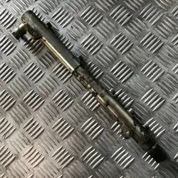 Rampa de inyección Mercedes-Benz Sprinter W906 2008 A6460700695