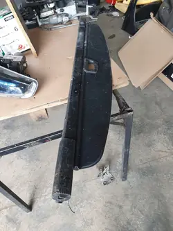 Mercedes W251 R-Klasse Kofferraumbedeckung Schwarz A2518100109
