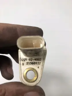 Sensor de posição da cambota OEM 55566932 - Usado