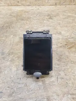 Dryckeshållare OEM J8A2-13560-AF för Range Rover Velar L560