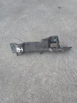 AUDI A5 8T Guia de Para-choque Esquerdo Frontal 8T0807283A