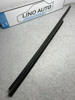 BMW 5 E34 vindruteskydd OEM 51222232445