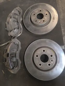 Opel OPC 337mm Etujarrutlevyt & Puristimet Sarja
