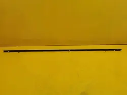 OEM 82332A Garniture Portière Arrière Droit Chrome