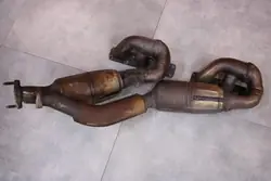 OEM 7516734 7516735 Collecteur Échappement BMW Catalyseur