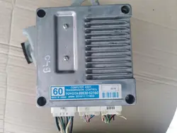 Toyota Yaris II 1.4D vaihteiston ohjain OEM 89530-52160