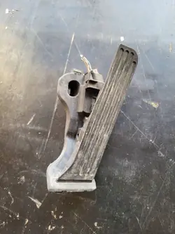 Pédale d'accélérateur Skoda Superb II OEM 1K1721503AS