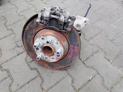 VW TIGUAN II 2023 2.0 TDI Höger Bakre Svänghjulsbärare OEM