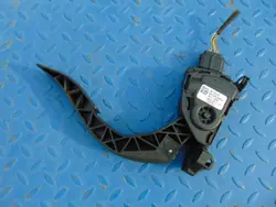 Audi A5 A6 C6 Kaasupoljinpotentiometri OEM 8K1723523