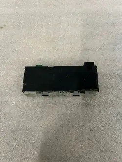 USB-Anschluss Audi 4N1035700