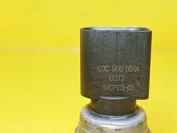Capteur Pression Carburant OEM DRC101207 VW Touran