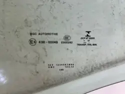 Etulasi vasen OEM SZYBA LEWY PRZÓD VIVARO C