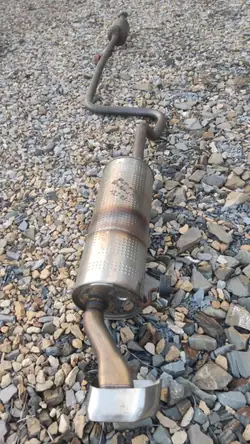GJ87A 1660018X Silencieux Échappement Ford Puma MK2