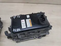 Toyota Prius IV Omvormer G9200-47240 - Gebruikt OEM