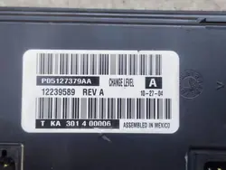 Pannello climatizzatore Chrysler Grand Voyager IV P05127379AA
