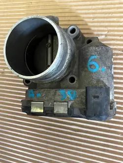 Corpo de borboleta Audi 1.8L Coupé