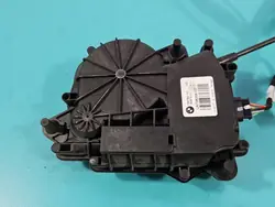 Fecho de porta-malas OEM 7383561 para BMW G30 Sedan 2017-2020