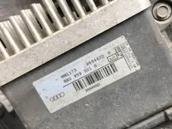 Boîtier Ventilateur OEM 8K0121003AB pour Audi A6 C7 3.0TDI