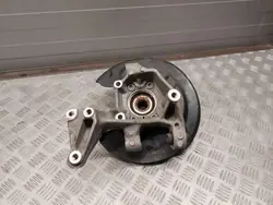 Audi Q3 5U 2015 Bakre höger navhus OEM 3C0505436G