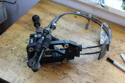 Liaison de boîte Toyota OEM pour Avensis T27 2.0/2.2 D4D