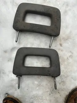 Fiat 126p Päänoja OEM 18215068CZ, Käytetty Kunnossa
