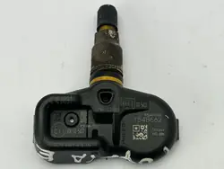 Toyota OEM 154B662 Changer CD/DVD pour Corolla E210