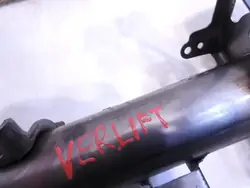 Toyota Verso Konsolfäste OEM 987654321