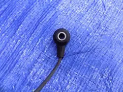 Hyundai koputusanturi OEM 39250-04100 - Käytetty
