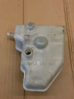 Réservoir de liquide de frein OEM 6R2611601 pour VW Polo V