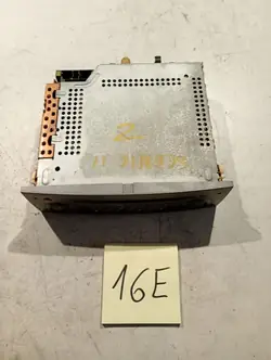 Radio CD Tuner Renault Scenic II List 16E Affichage Jaune