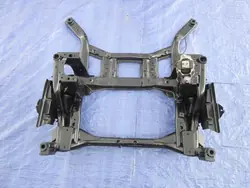 Viga delantera Jaguar F-Pace OEM 4x4OE001567 Usado