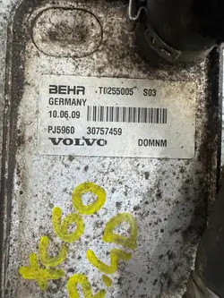 Radiador de óleo Volvo XC60 2008-2017 2.4 D