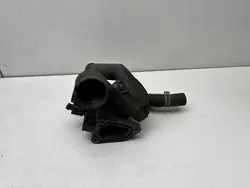Boîtier de thermostat Audi OEM 022121121E - Occasion