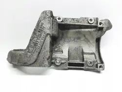Audi Q7 W12 Moottorin Kiinnike OEM 05A260881C