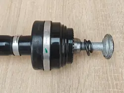 Eixo de transmissão traseiro esquerdo B58 BMW 540i G30 G31 8664621