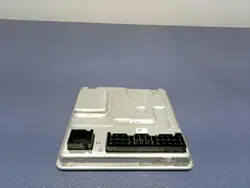 Controlador Gateway Skoda OEM 1EE937012E - Usado