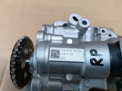 Motoroliepomp OEM 9847199 voor BMW 7 G70 X7