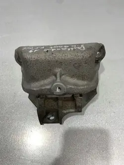 Soporte de caja Mitsubishi FBZ19110 - OEM usado